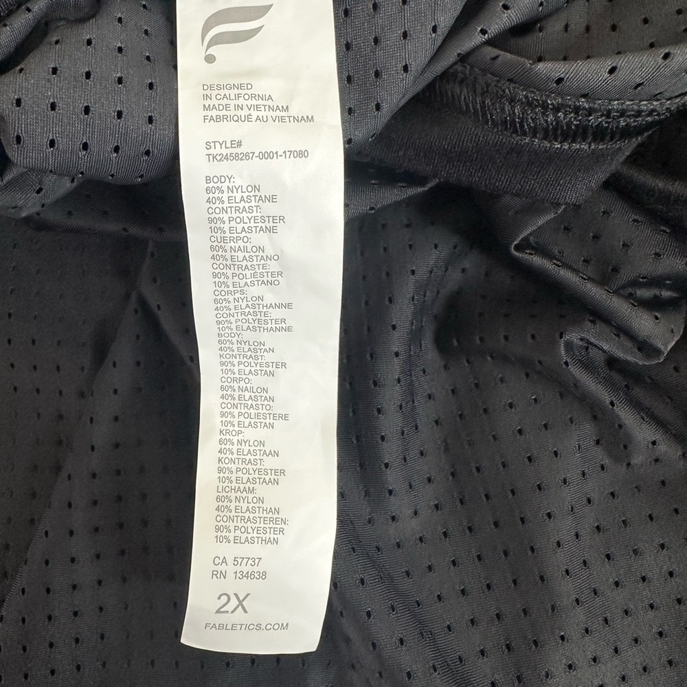 Fabletics Perforated Mesh Boxy black Tank size 2X - Picture 5 of 5